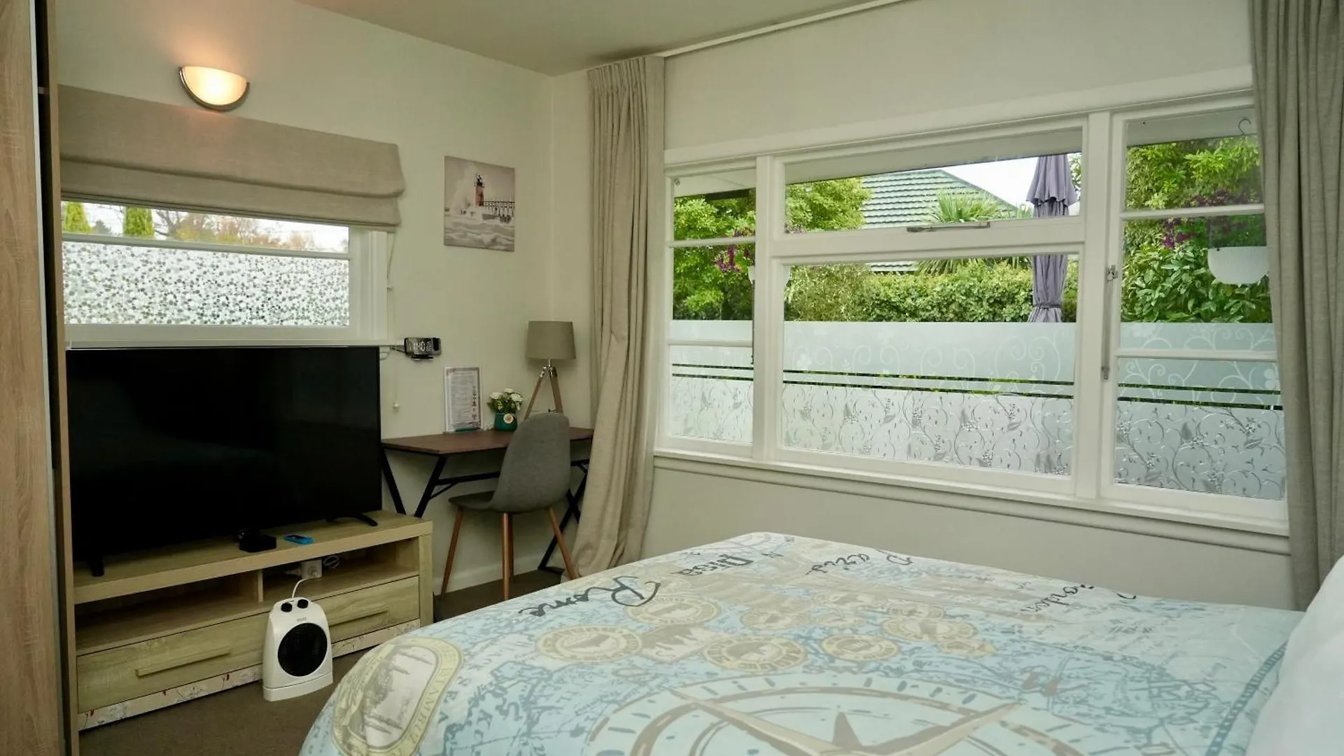Cozy And Sunny Room Near City To Seapath Christchurch 0*,