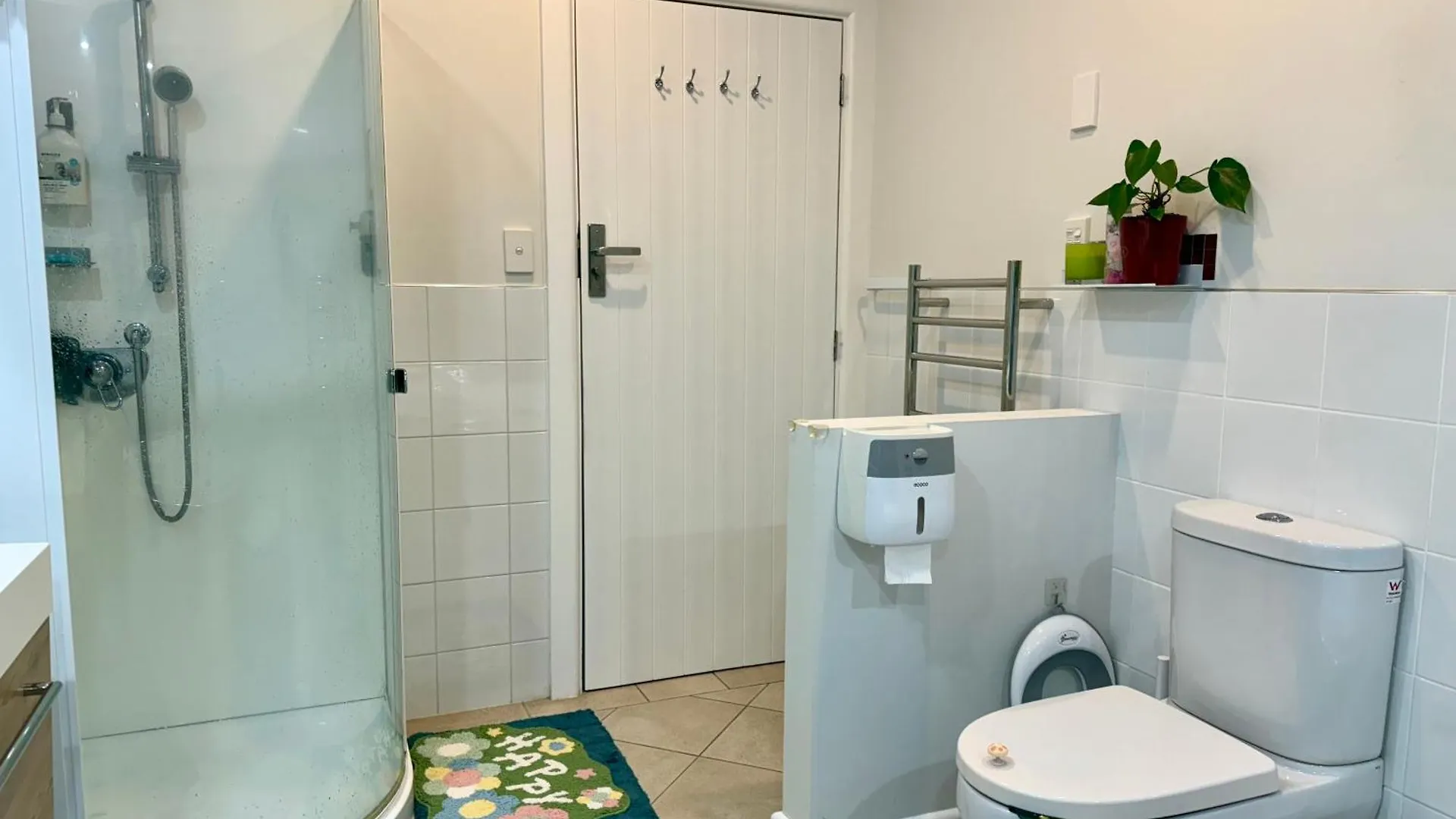 Homestay Cozy And Sunny Room Near City To Seapath Christchurch New Zealand